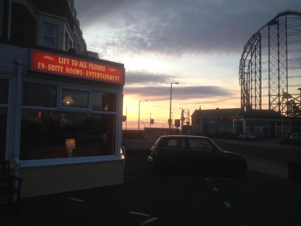 Delton Hotel Blackpool Esterno foto